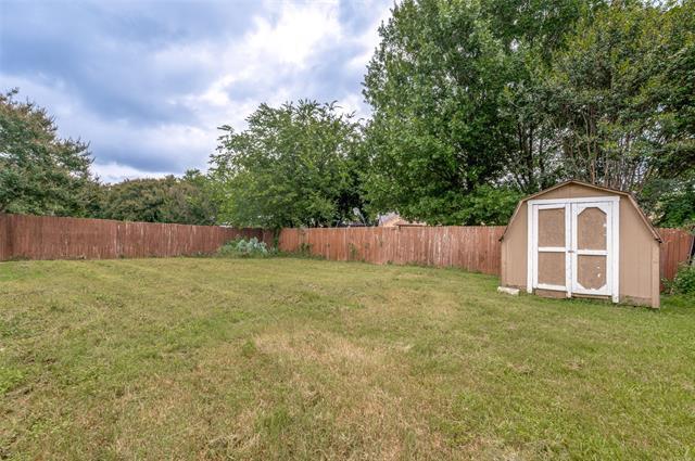 Building Photo - 2014 Laurel Oaks Dr
