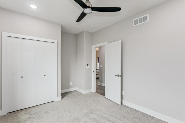 Building Photo - 1217 W Kimberlite Ct