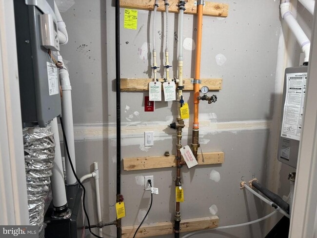 Building Photo - 1809 Parham Wy