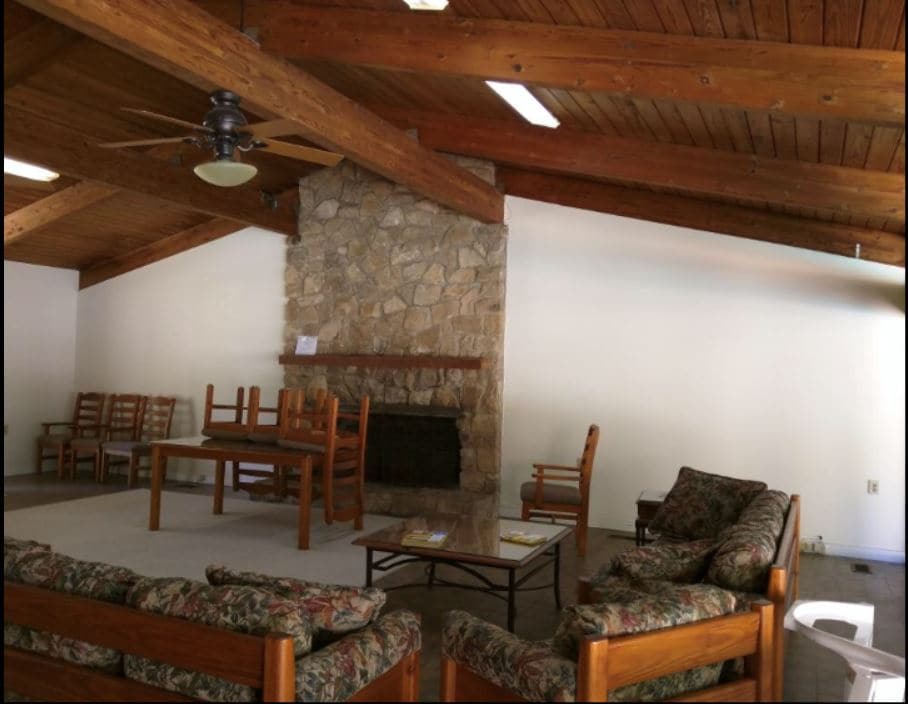 Clubhouse - 1283 Schaub Dr