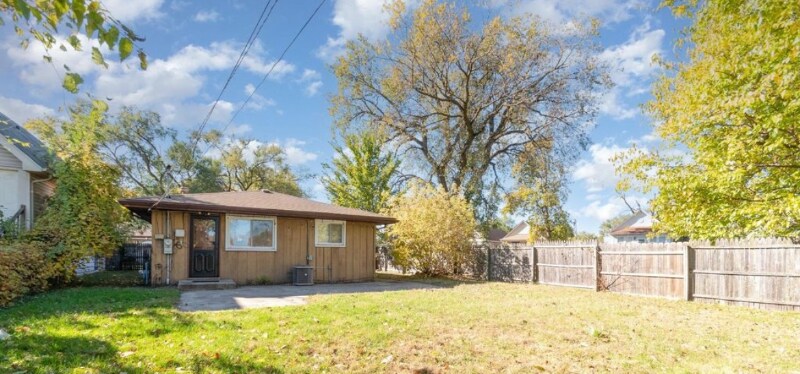 Building Photo - 544 Garfield Ave