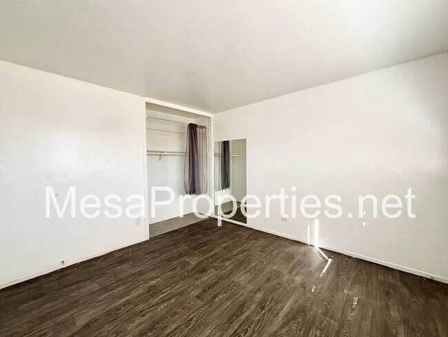 Building Photo - 16142 Orange St