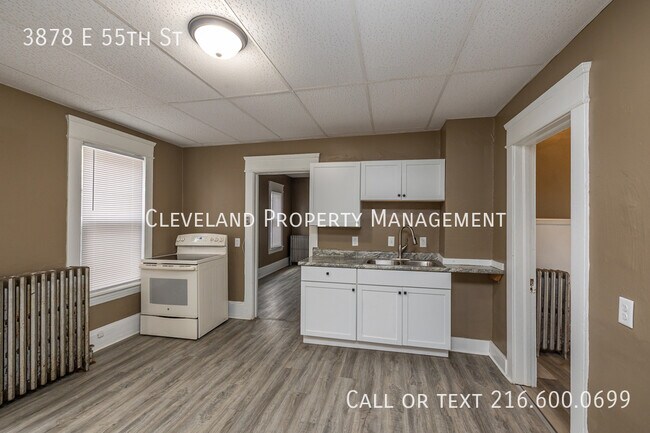 Building Photo - 3878 E 55th St