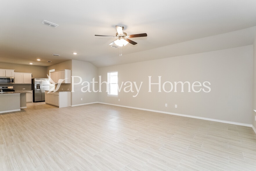 Building Photo - 8452 Coffee Spgs Dr