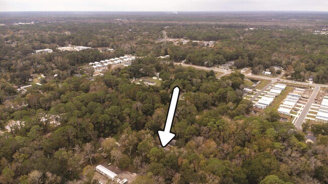 Building Photo - 841 Helen St