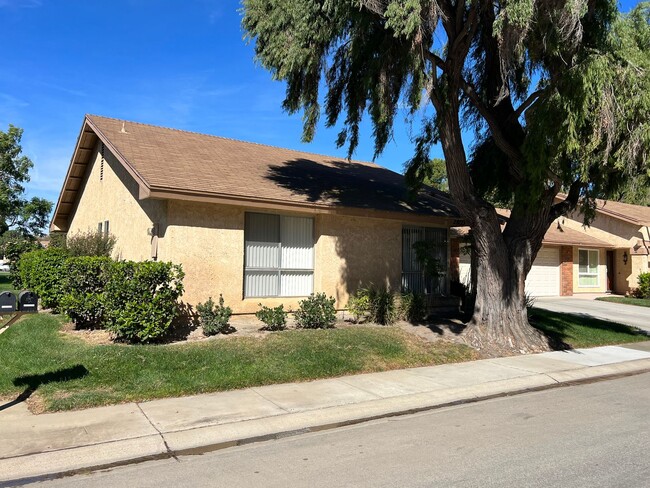 Building Photo - The Popular El Dorado Home in Leisure Village