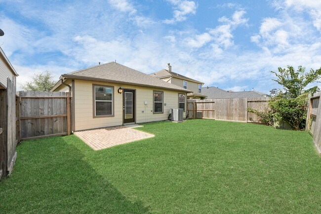 Building Photo - 2930 Ribbon Creek Way