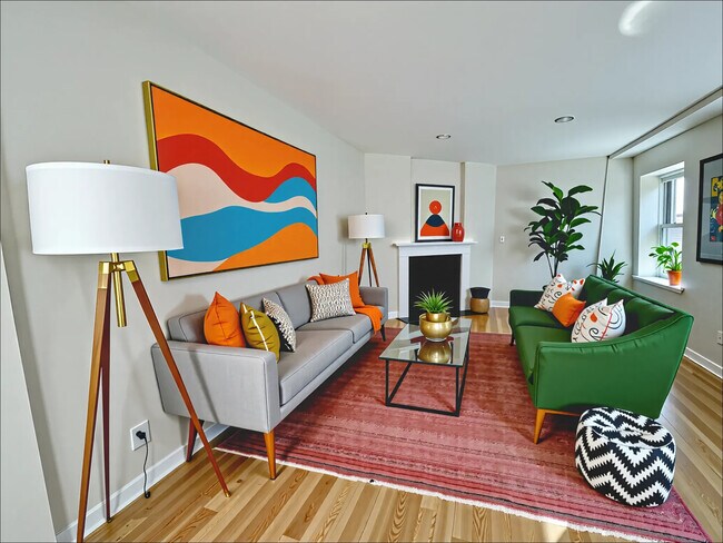 Building Photo - 1661-1663 Washington St. Unit 203