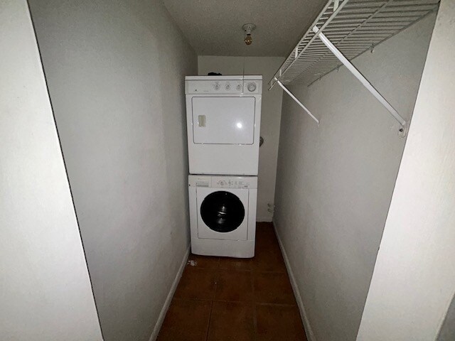 Building Photo - 4313 Antisdale St