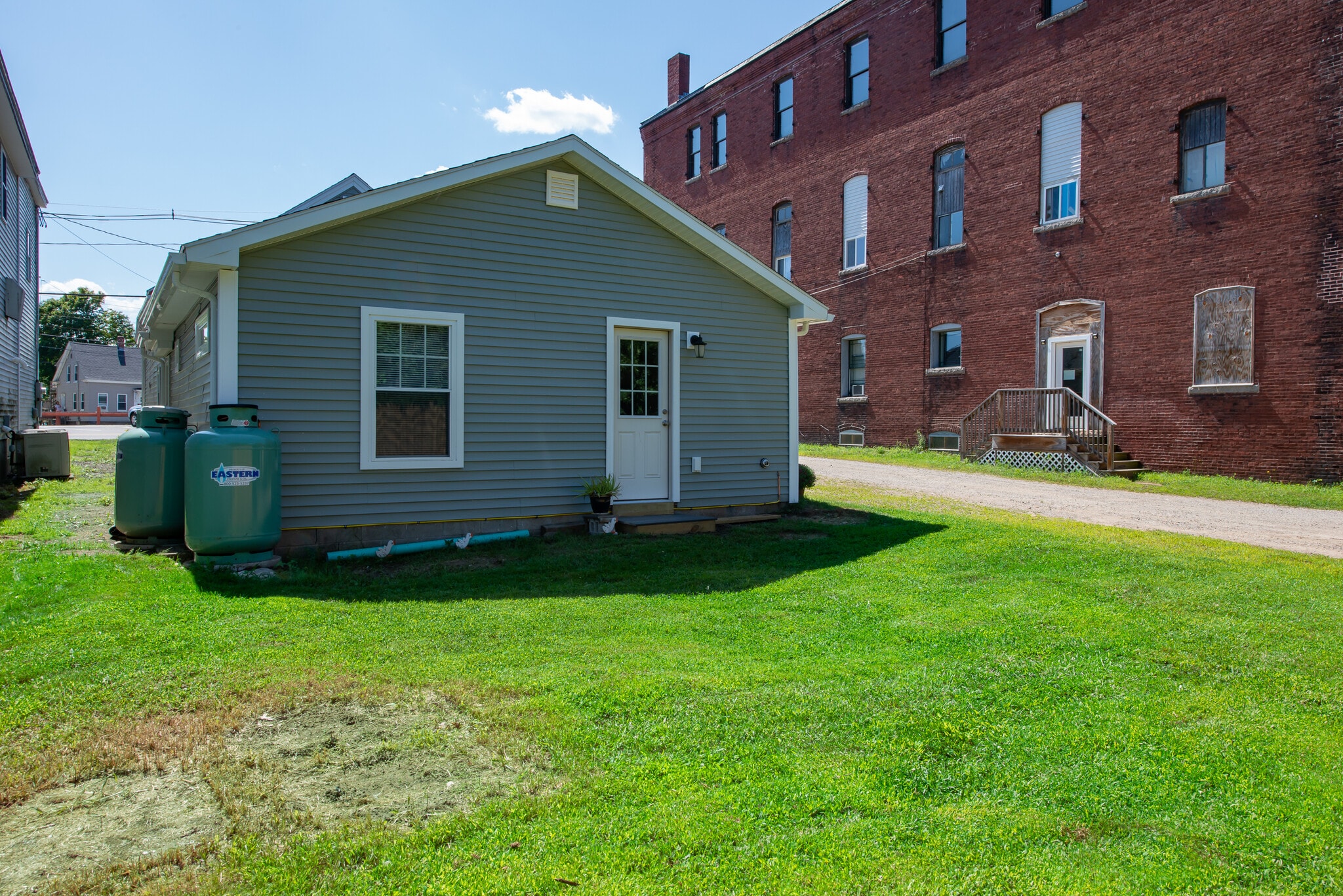 Building Photo - 43 Main St