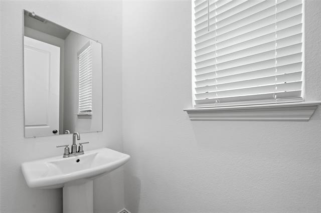 Building Photo - 1168 Daybreak Dr