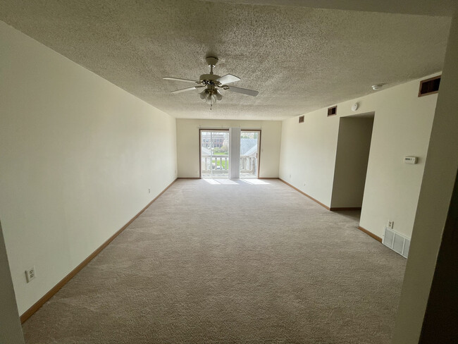 Apt 209 - 205 Spruce St