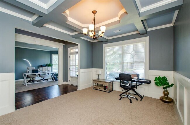 Building Photo - 4669 Sierra Creek Dr NE