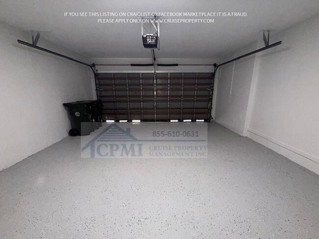 Building Photo - Exceptional Rental Opportunity 3 beds 2 ba...