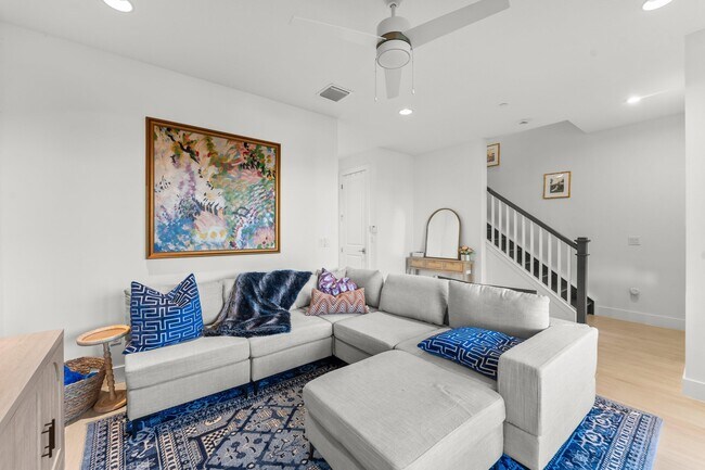 Building Photo - 12739 Machiavelli Way