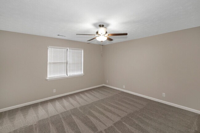 Building Photo - 2614 Bronco Trail