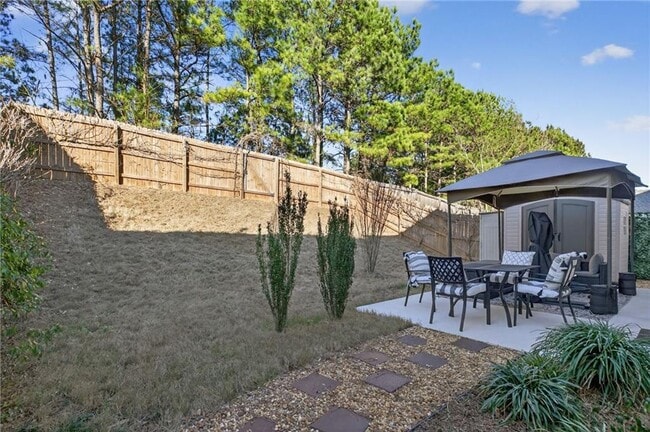 Building Photo - 94 Hill Crest Cir