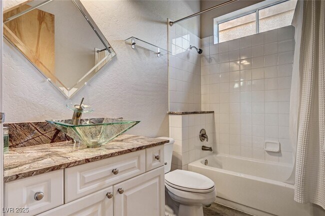 Building Photo - 5096 Thunder River Cir