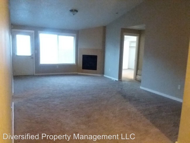 Building Photo - 4 br, 2 bath House - 709 Whirlwind Dr NE