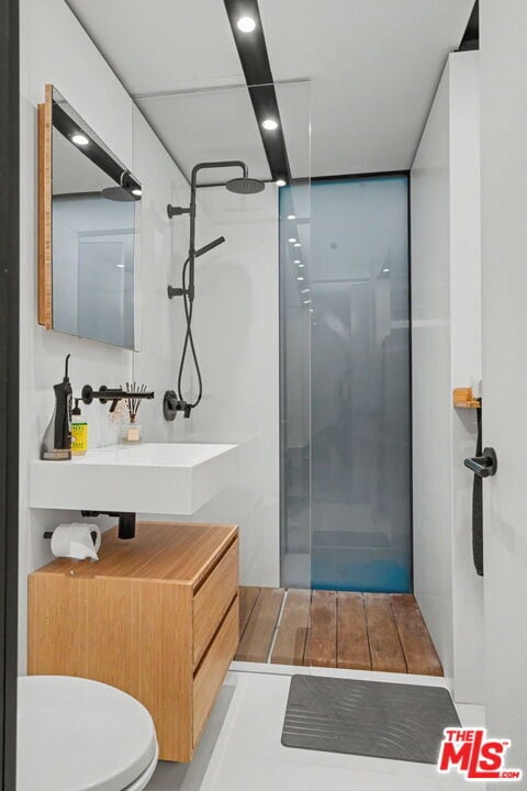 Building Photo - 2644 Eden Pl