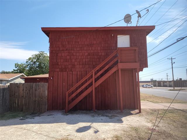 Primary Photo - 302 Fannin St