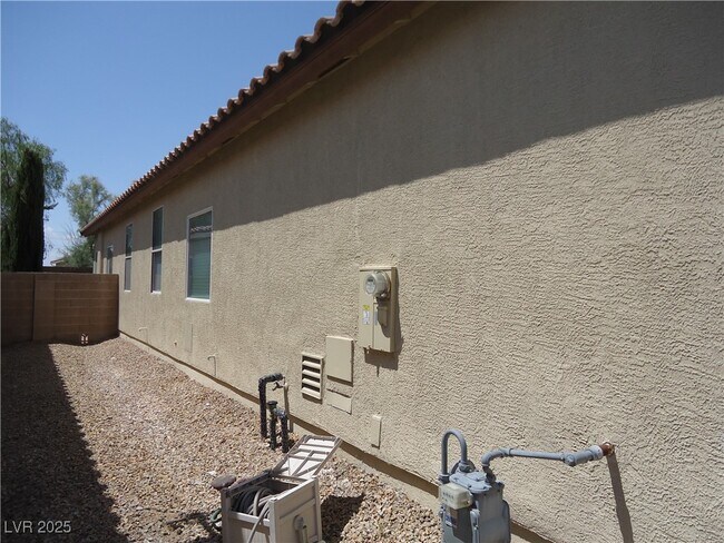 Building Photo - 3405 Barada Heights Ave