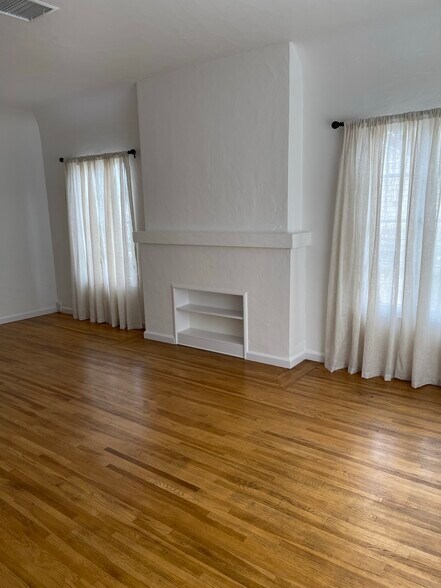 Building Photo - 4297 9th St