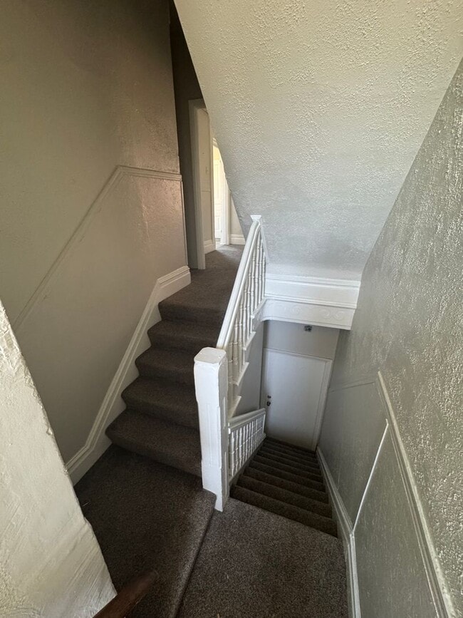 Building Photo - 508 Chestnut St