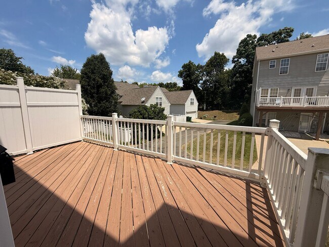 Building Photo - 15641 Castle Watch Ave