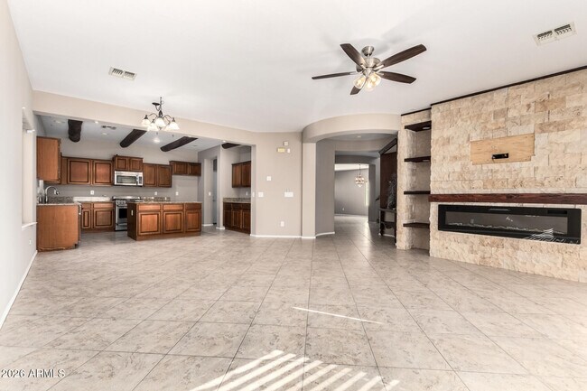 Building Photo - 19411 W Jefferson St