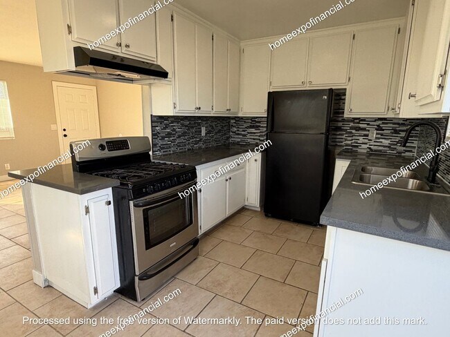 Building Photo - 13920 Sierra Mesa Cir