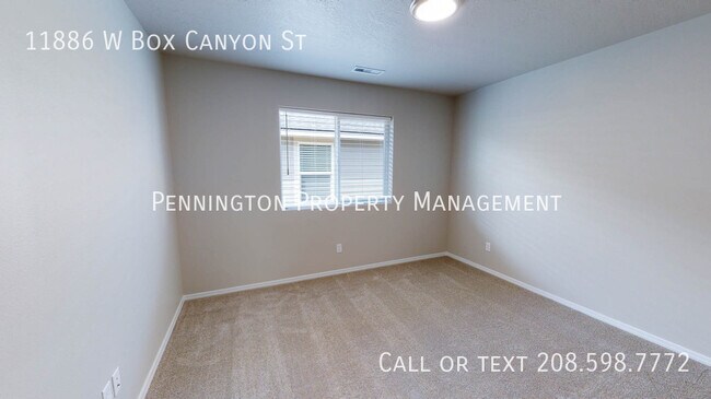Building Photo - 11886 W Box Canyon St-
