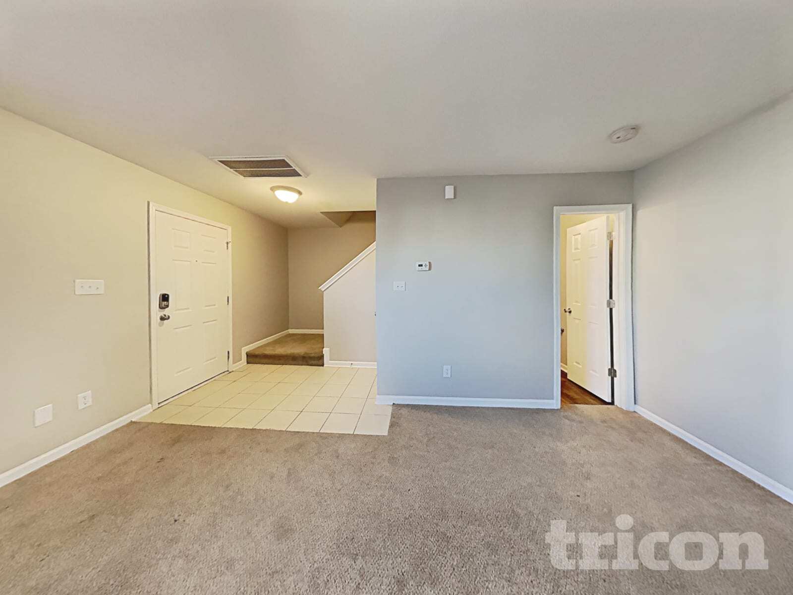 Building Photo - 7043 Red Bud Cir