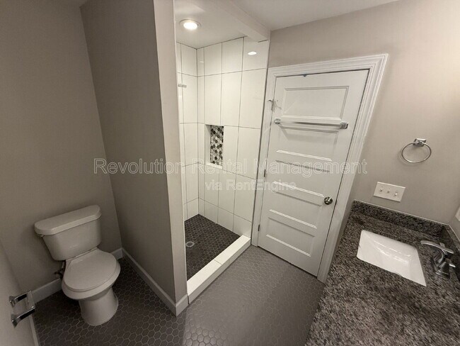 Building Photo - 40 Booker St NW