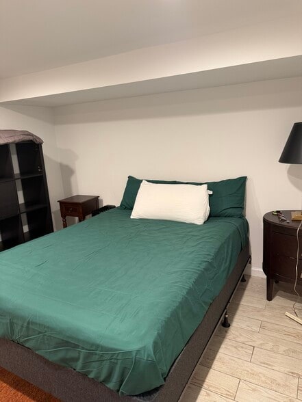 Basement apartment bedroom - 2651 15th St NW