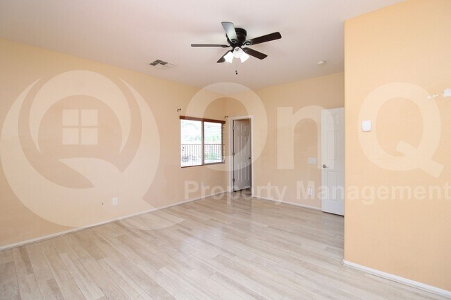 Building Photo - 14205 W Mauna Loa Ln