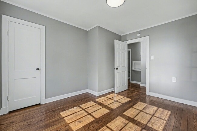 Building Photo - Charming Renovated Home Near U of M – Featuring Expansive Workshop & Garage