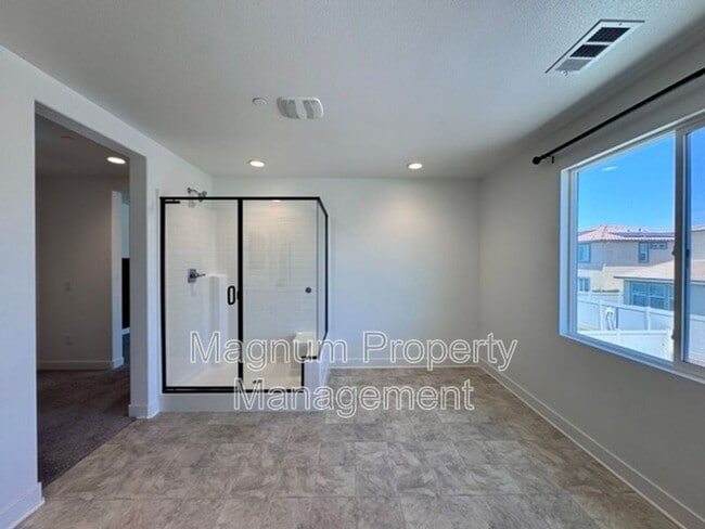 Building Photo - 34118 Willow Stone St