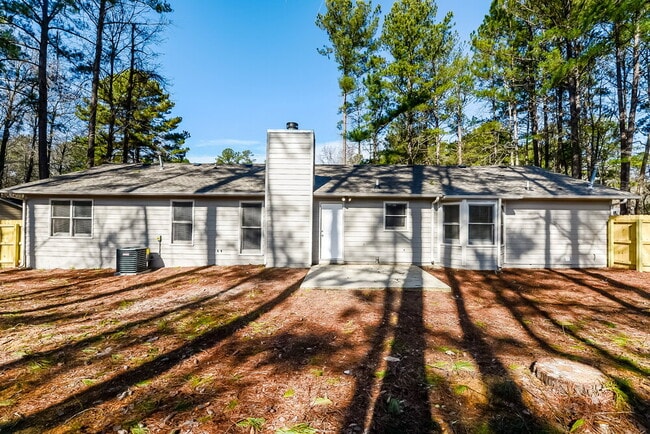 Building Photo - 1061 Lost Ct