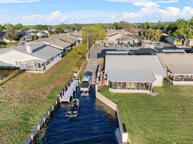 Building Photo - 4004 Cypress Landing S