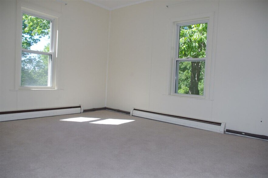 Building Photo - 259 High