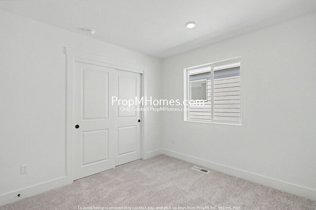Building Photo - Brand New Four Bedroom Home in North Bethany!