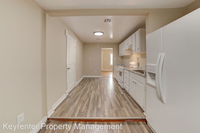 Building Photo - 2 br, 1 bath House - 1416 N Trenton Ave