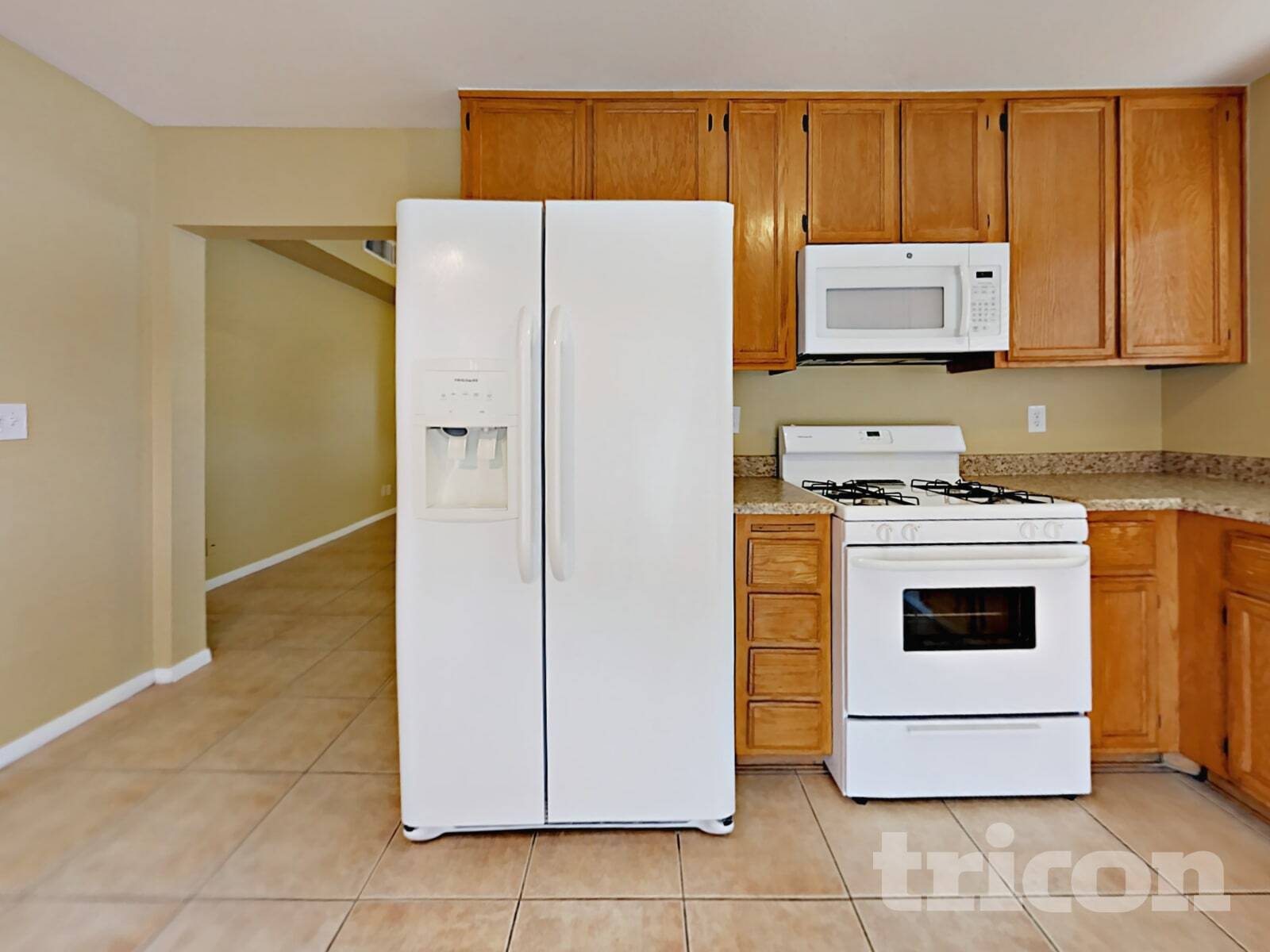 Building Photo - 625 Freeburg Pl