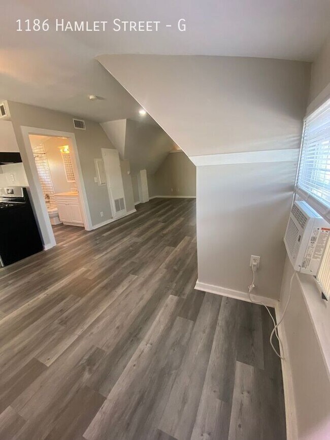 Building Photo - Spacious One Bed in Downtown Columbus