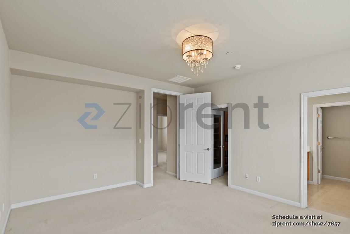 Building Photo - 213 Marbella Ln