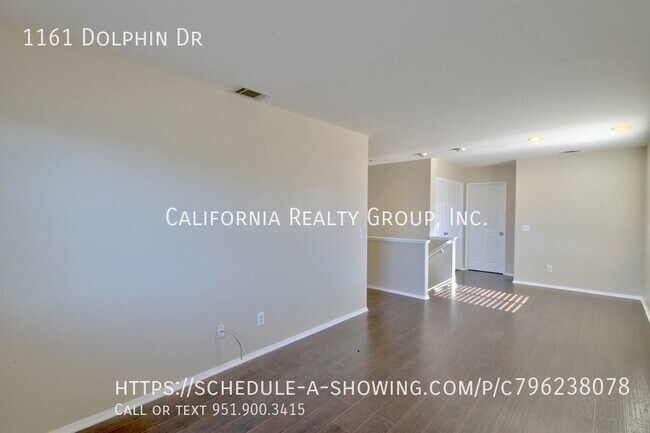 Building Photo - 1161 Dolphin Dr