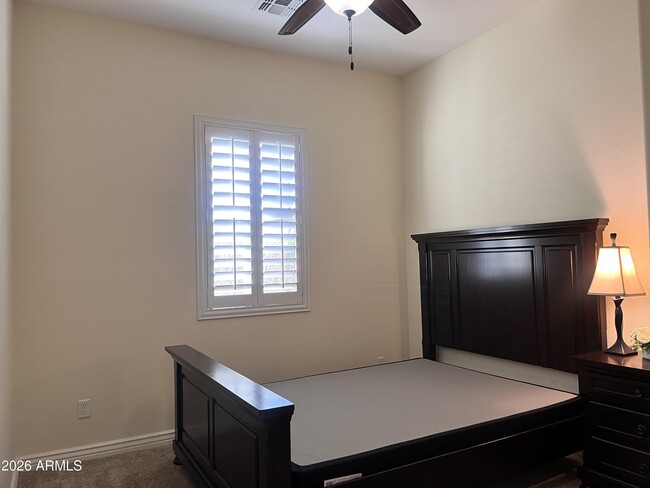 Building Photo - 2208 E Indian Wells Dr