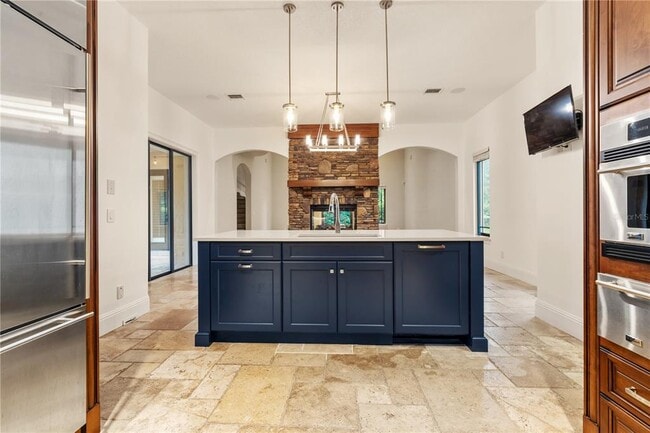 Building Photo - 9841 Covent Garden Dr