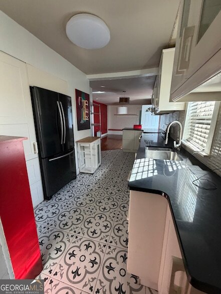 Building Photo - 2002 Chicago Ave NW